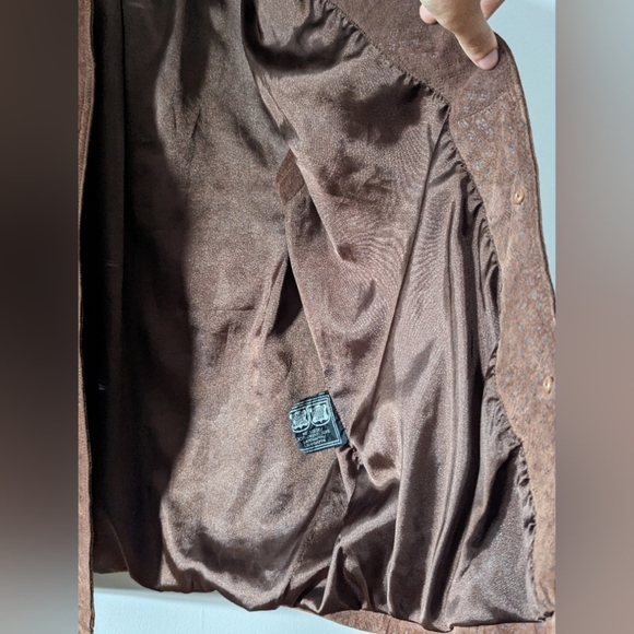 VINTAGE Brown Suede Sleeveless Jacket with Collar - Picture 8 of 11